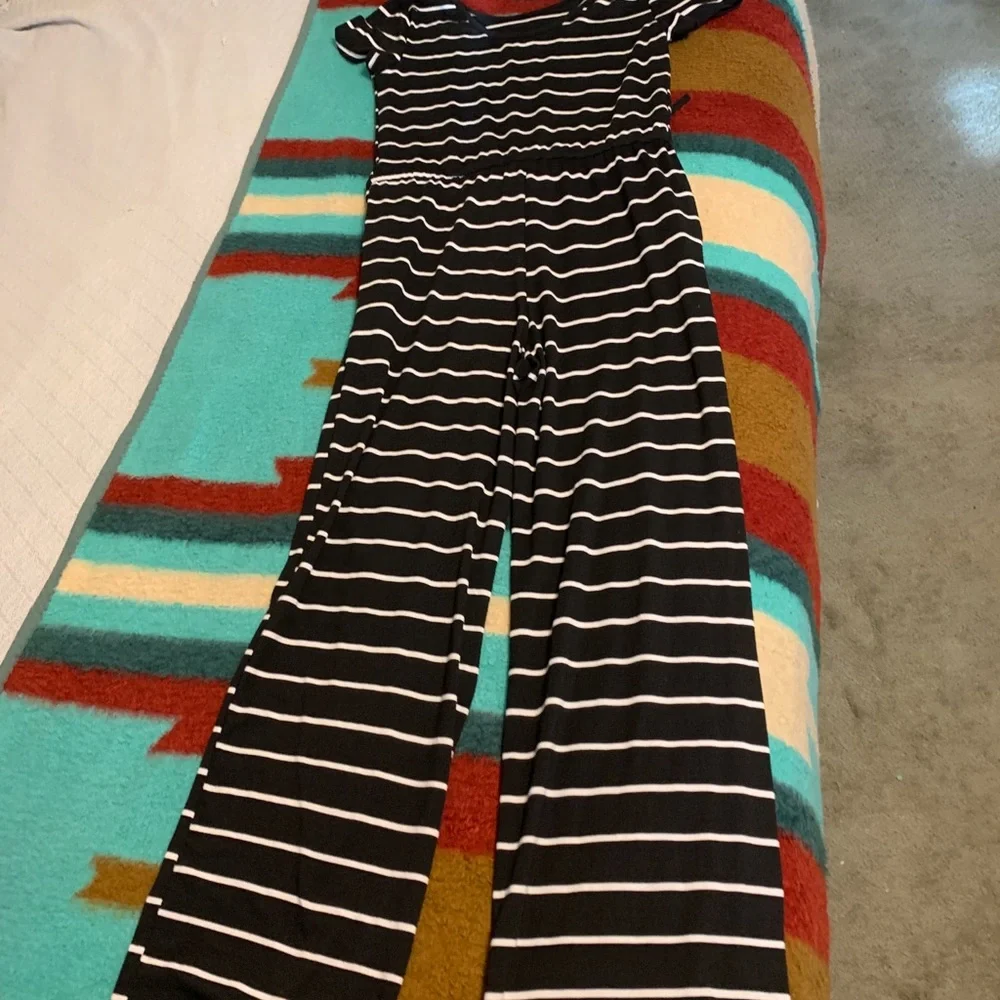 Romper bundle. - Picture 2 of 4